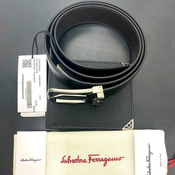 NWT: Salvatore Ferragamo Reversible Belt w/ gancini corner logo (m/l) - Picture 1 of 5